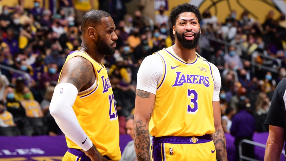 LeBron James e Anthony Davis