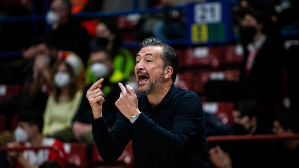 Virtus Bologna, Luca Banchi