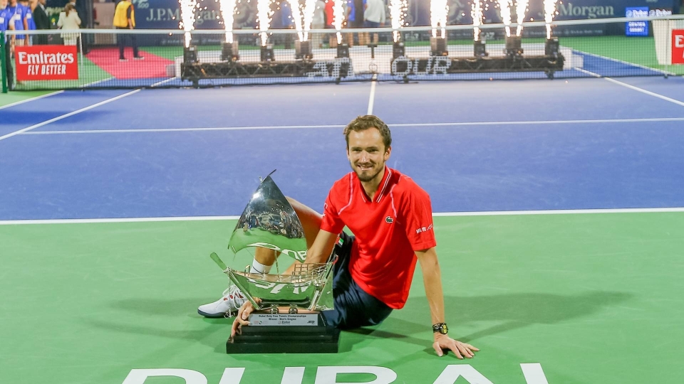 Sconfitto Rublev Medvedev vince Dubai