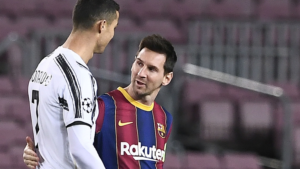 Messi vs CR7, Piqué: \"Leo è il migliore della storia\" Messi Cristiano Ronaldo Barcellona Juventus Champions League