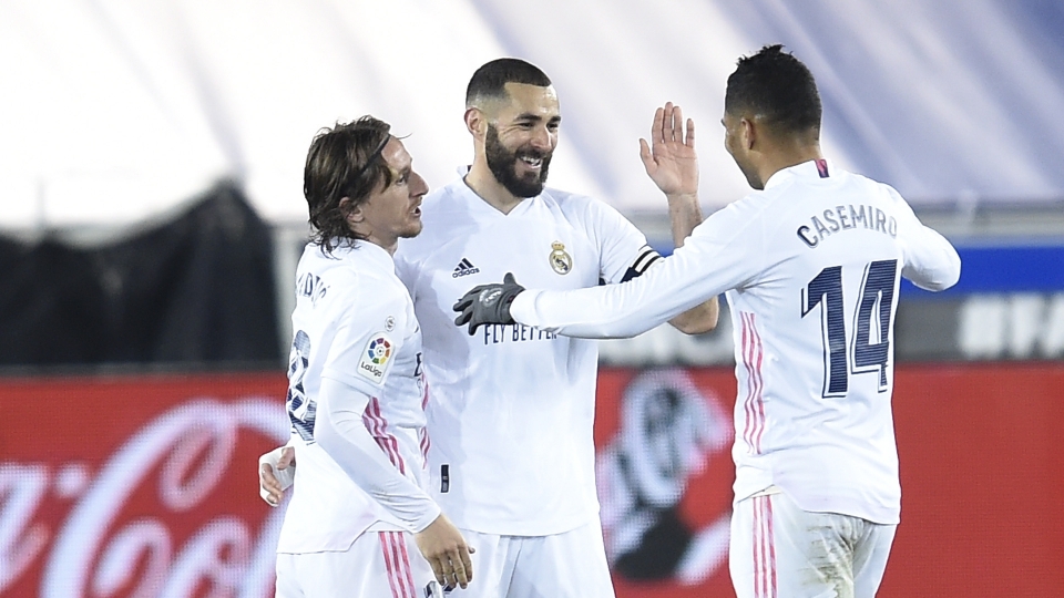 Modric, Benzema and Casemiro Real Madrid at Alaves la Liga 01232021
