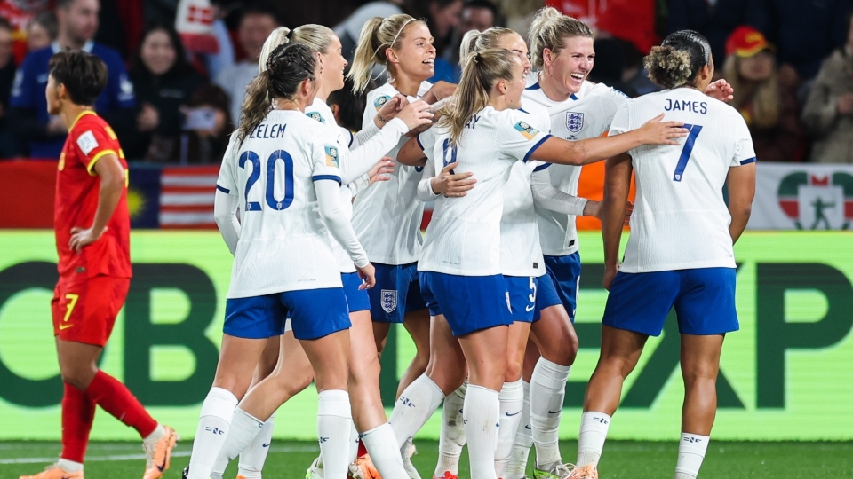 Mondiali femminili, avanti anche Inghilterra e Danimarca