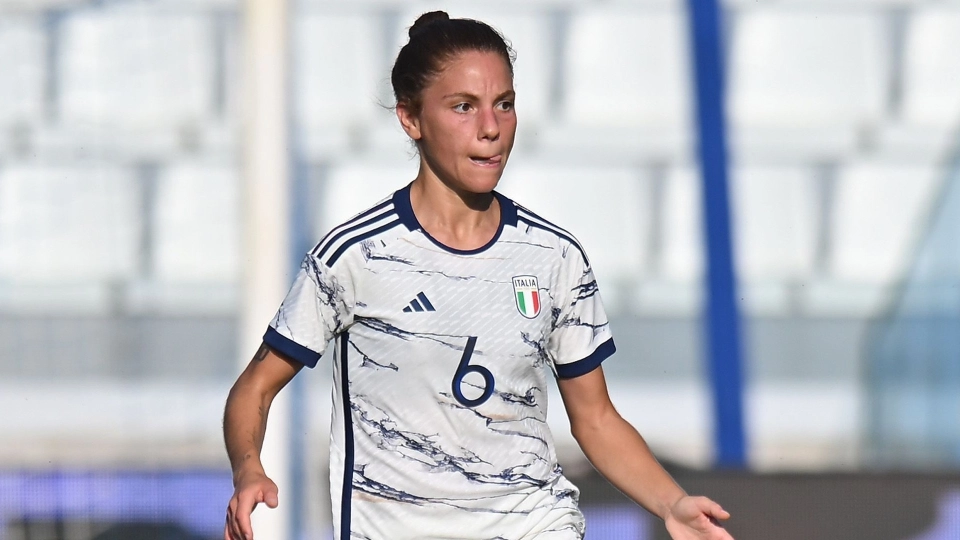 Luglio 2023, Manuela Giugliano con la maglia della Nazionale. Foto di Alessandro Sabattini Manuela Giugliano