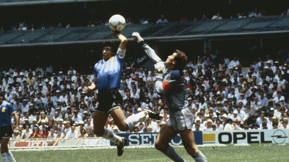 Maradona, Shilton
