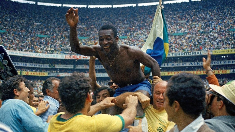 Pele celebrates Brazil\