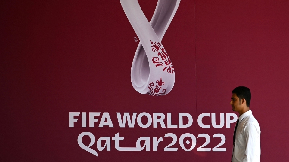 Qatar 2022 logo