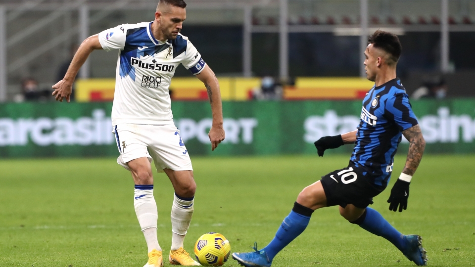 Rafael Toloi Lautaro Martinez Inter Atalanta Rafael Toloi Lautaro Martinez Inter Atalanta