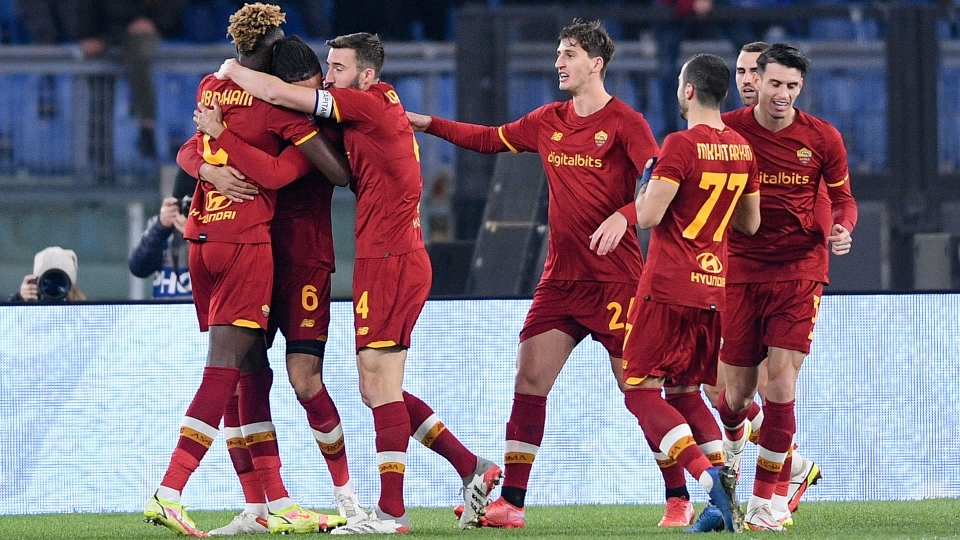 Giuseppe Maffia/NurPhoto via Getty Images Roma v Spezia Serie A 12132021