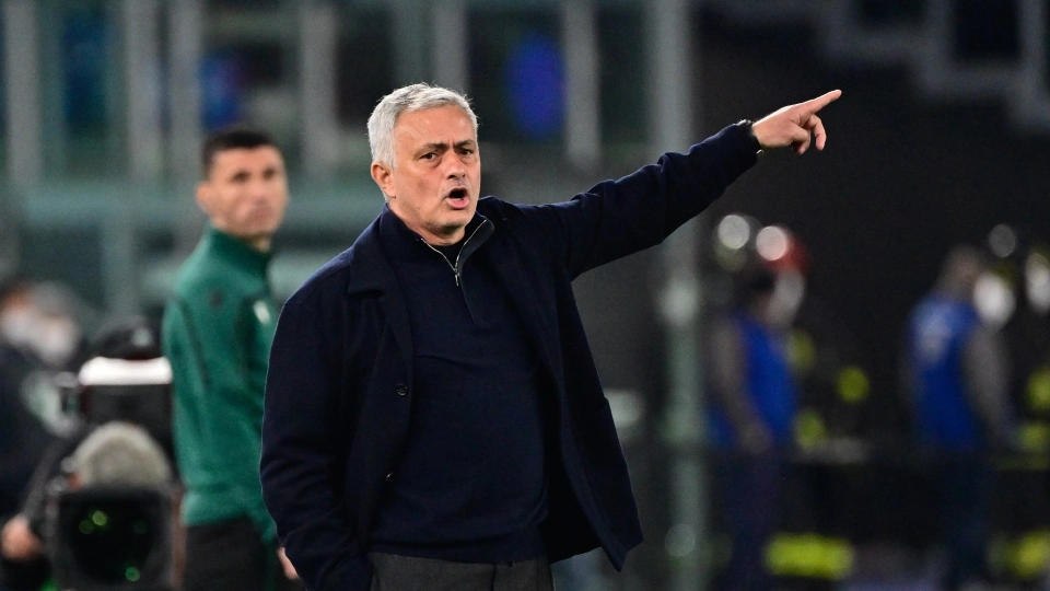 Roma head coach Jose Mourinho