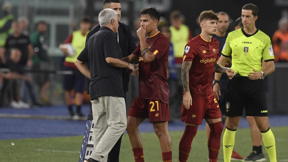 Roma Mourinho e Dybala