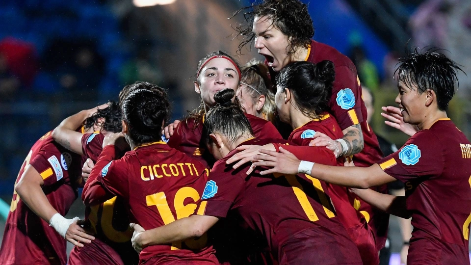 Roma Women