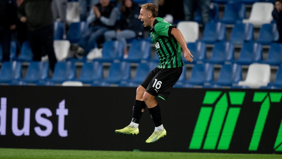 Davide Frattesi decide la partita Sassuolo - Verona 2 - 1