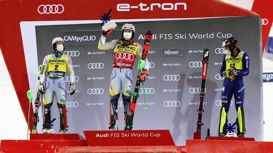 Sci: Vinatzer terzo nello slalom di Madonna di Campiglio