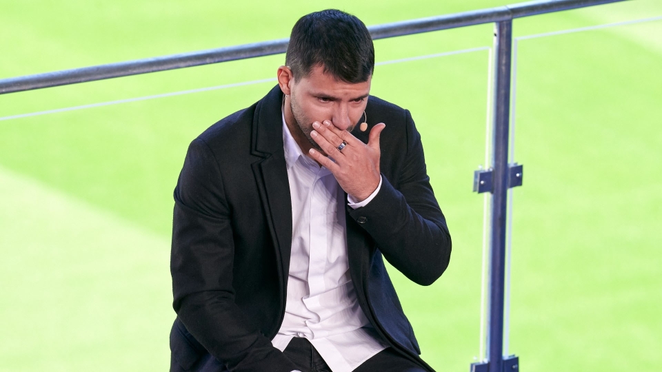 Sergio Aguero si ritira: la carriera del Kun in foto