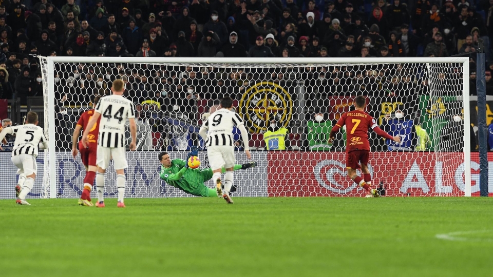 Serie A 2021-2022: Roma-Juventus 3-4, le foto
