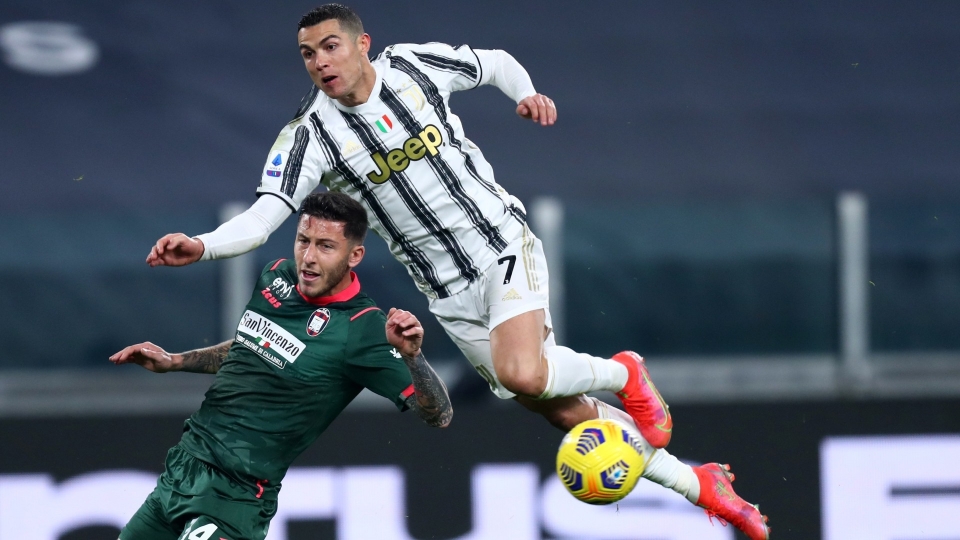 Serie A, Juventus - Crotone 3 - 0, le foto