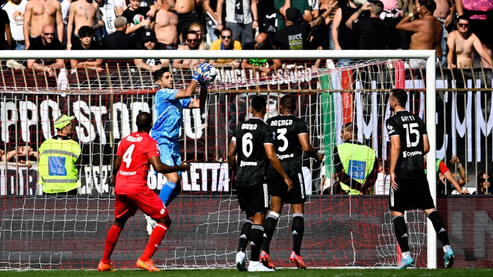 Serie A, Monza-Juventus 1-0: le foto