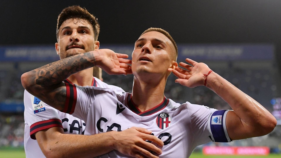 Dominguez pareggia e celebra le sue 100 nella massima categoria Serie A, Sassuolo - Bologna 1 - 1