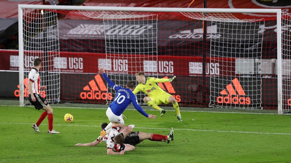 Sheffield United v Everton Sigurdsson