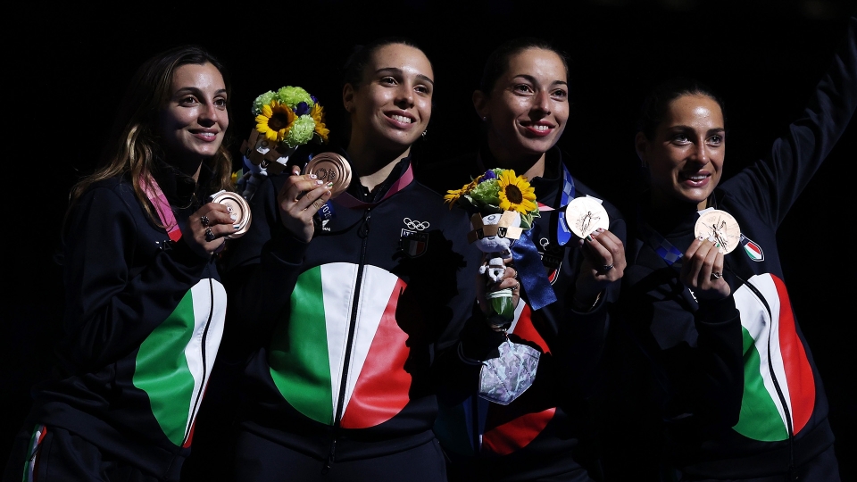 Tokyo 2020, scherma: spada femminile bronzo, le foto