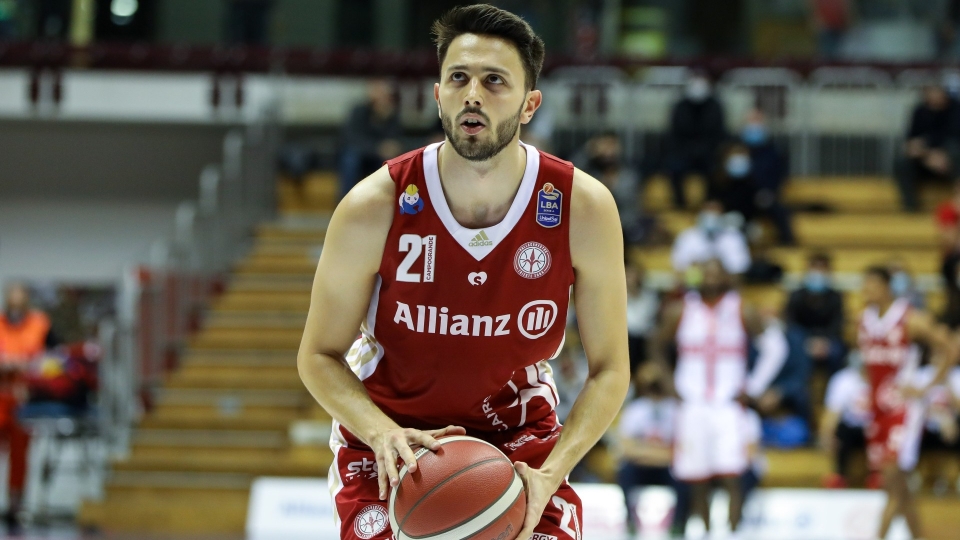trieste basket
