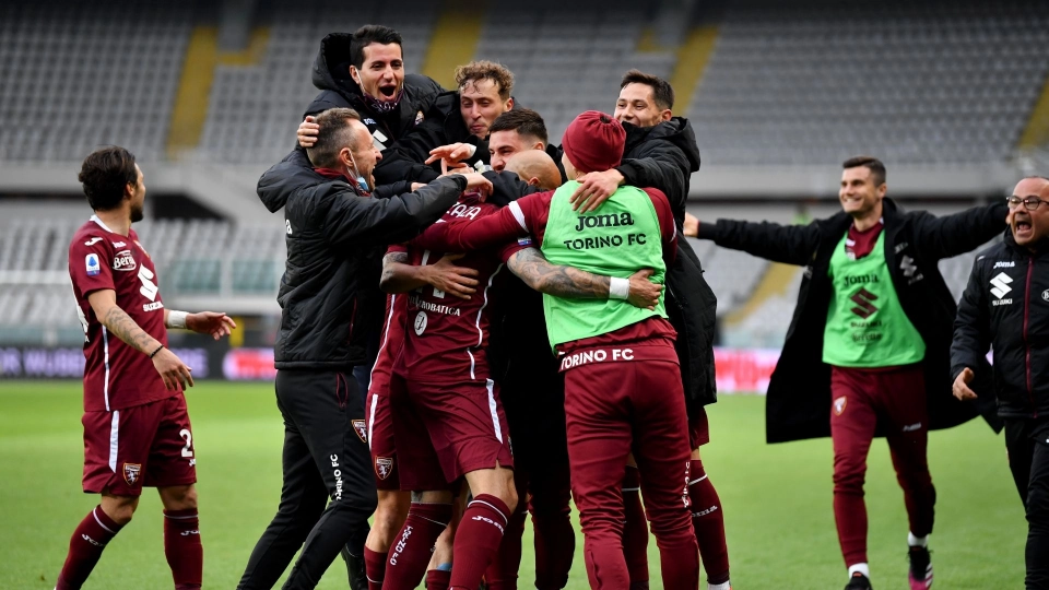 Torino Players celebrating Torino Roma Serie A