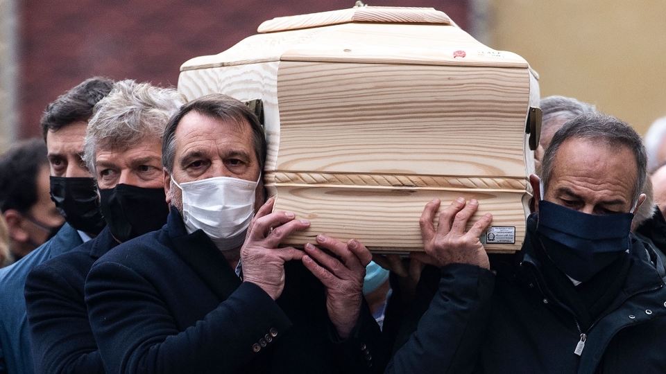 Ultimo saluto a Paolo Rossi a Vicenza: le immagini