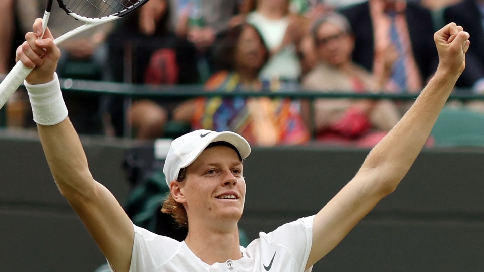 Wimbledon, Sinner conquista la prima semifinale in uno Slam!