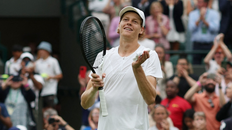 Wimbledon, Sinner conquista la prima semifinale in uno Slam!
